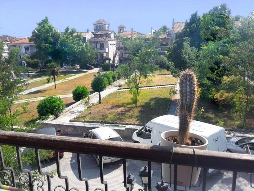 Hotel Agni -Enoikiazomena Diamerizmata Kallithea  Exterior photo
