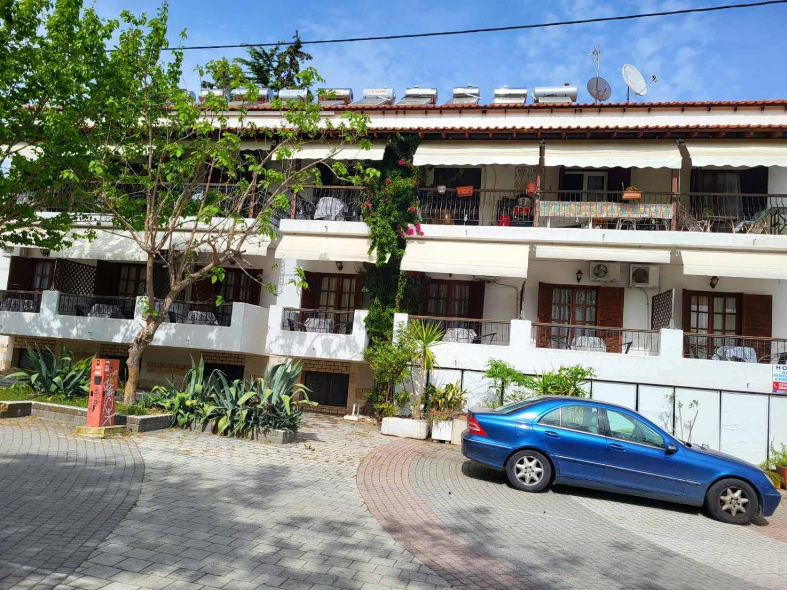 Hotel Agni -Enoikiazomena Diamerizmata Kallithea  Exterior photo